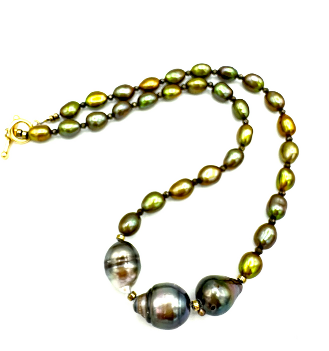 Pistachio Pearls -Fresh water pearls with Tahitian pearls
