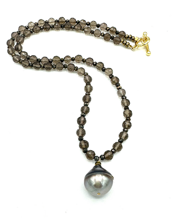Smoked Pearl- Smoky quartz with Tahitian pearls