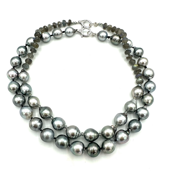 Demi Streak - Silver Blue Tahitian pearls with Labradorite