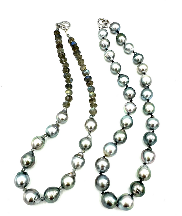 Demi Streak - Silver Blue Tahitian pearls with Labradorite