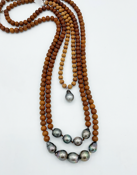 Five Miracles - Tahitian pearls and Sandalwood