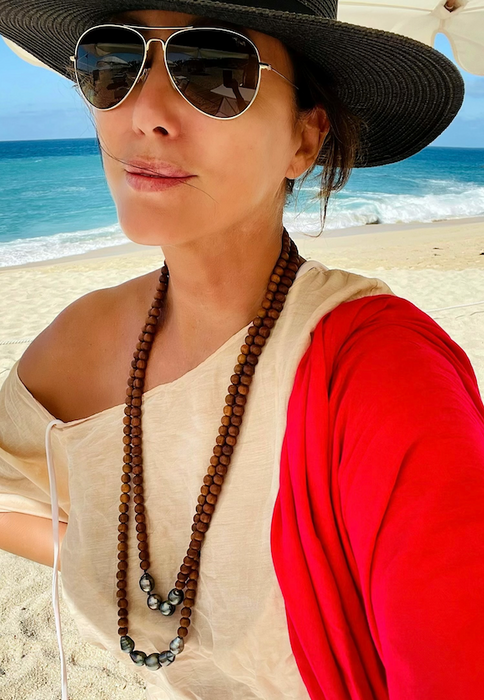 Four Miracles - Tahitian pearls and sandalwood